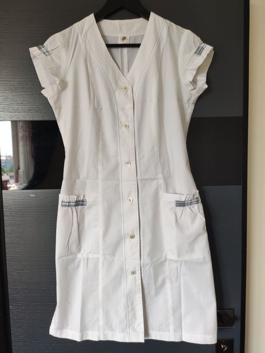 Халат медичний білий