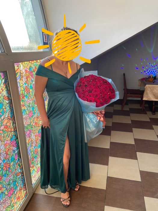 Вечернее изумрудное платье длинное новое