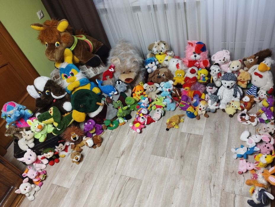 Мягкие игрушки большие и маленькие корова лошадка мишка