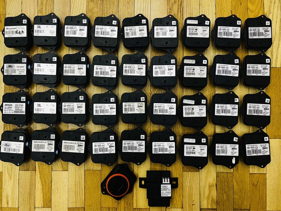 Блок AFS VALEO 3D0941329D 3d0941329E 3d0941329C Volvo cx60