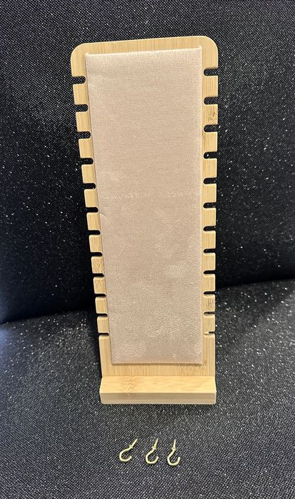 Suporte / Expositor de Colares / Pulseiras Novo