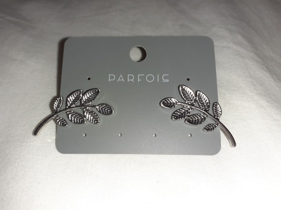 Brincos Parfois Vários