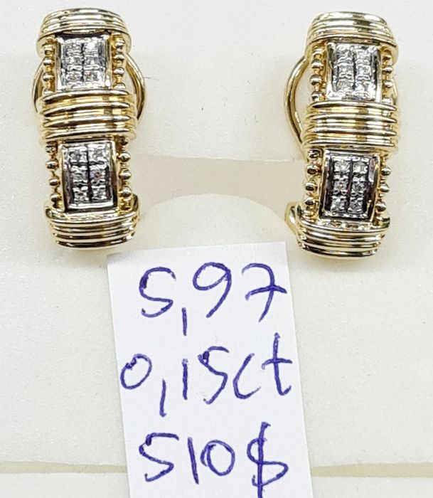 Продам золотые серьги с бриллиантами