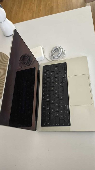 Macbook M2 Pro 2023