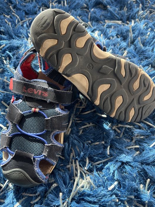 Sandalias levis tam 35 rapa