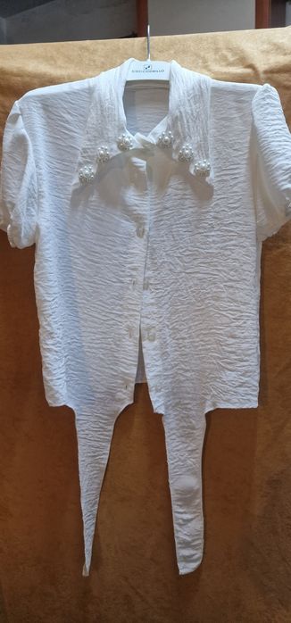 Elegancka koszula biała 152/158 z ozdobnym kołnierzykiem