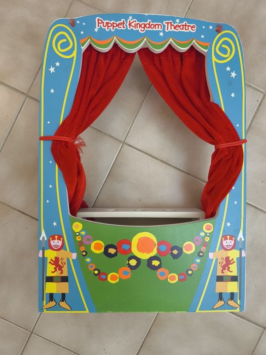 Teatro de Fantoches de Vara em Madeira (Kid Journeys) - Como Novo!