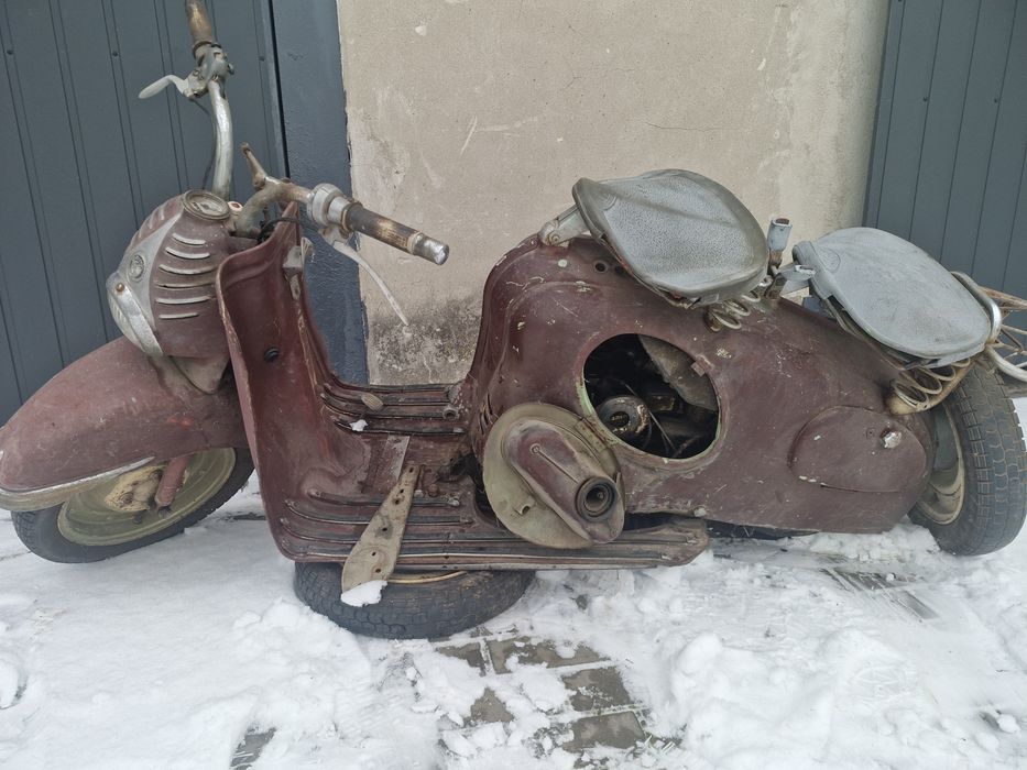 Zabytek. Motocykl PUCH 125 RLA . Możliwy transport.