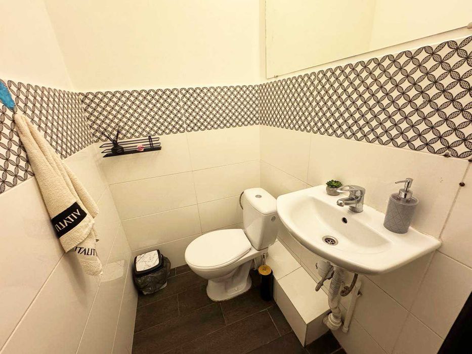 Діючий бізнес ǀ Салон краси - Перукарня з меблями, центр, Чорновола