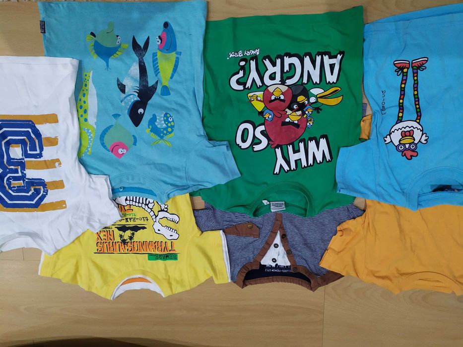 Conjunto de 7 t-shirts para criança - 2/3 anos