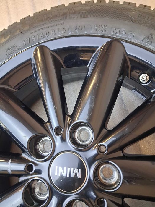 Koła 4x Mini Cooper F55 17 5,5x16 ET46 5x1112 Zimowe 175/60R16 2021