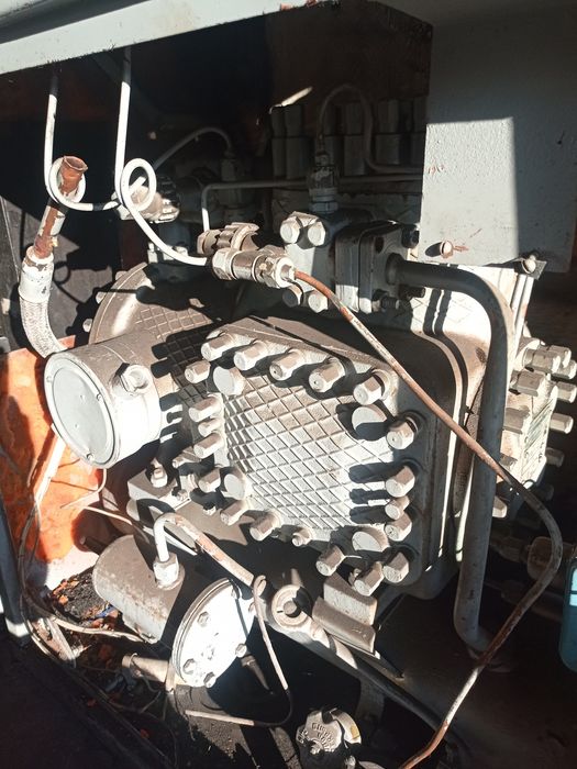 Холодильний агрегат (компресор)