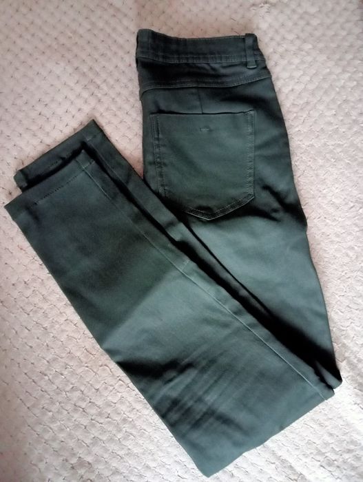 Spodnie matowe eko skóra