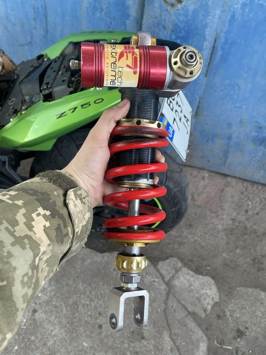 Kawasaki Z750 2012 год, отличное состояние, Arrow, чип