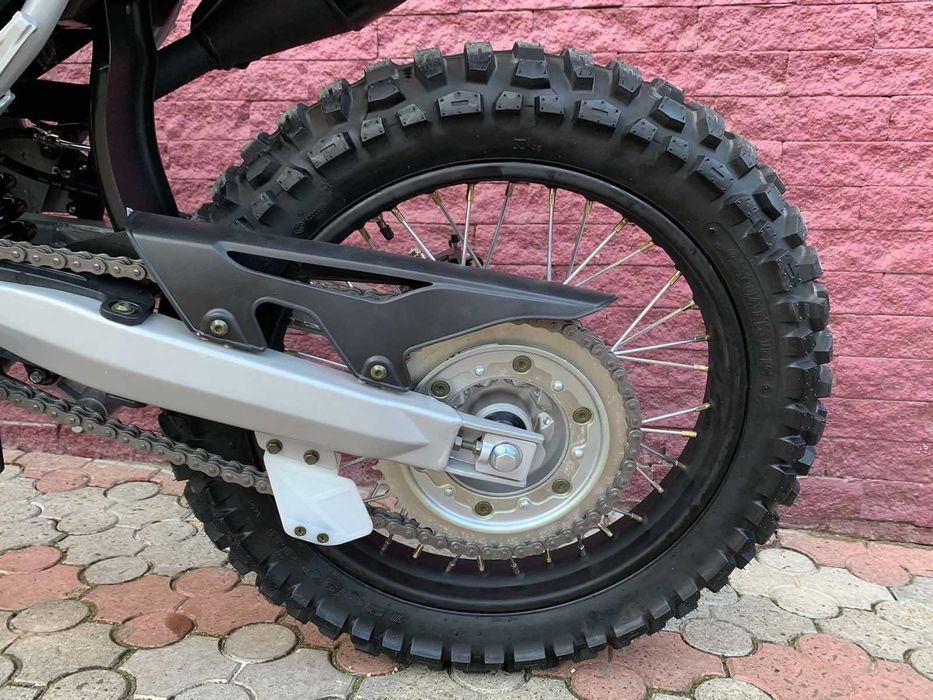 Мотоцикл Loncin LX300GY SX2 PRO