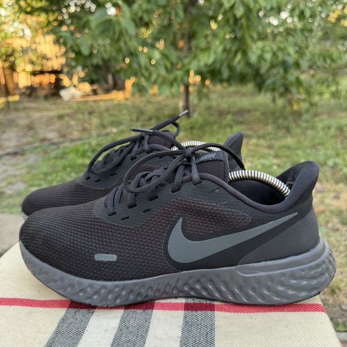 Кроссовки Nike Revolution 5 Black, 42-42,5 размер, Оригинал, Кросівки