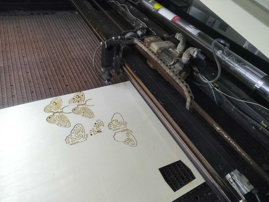 Laser CO2 CNC Goldenlaser