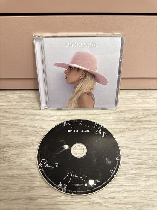 Lady Gaga Joanne CD 2016 Standardowe Wydanie Oryginalna Płyta Idealny Stan