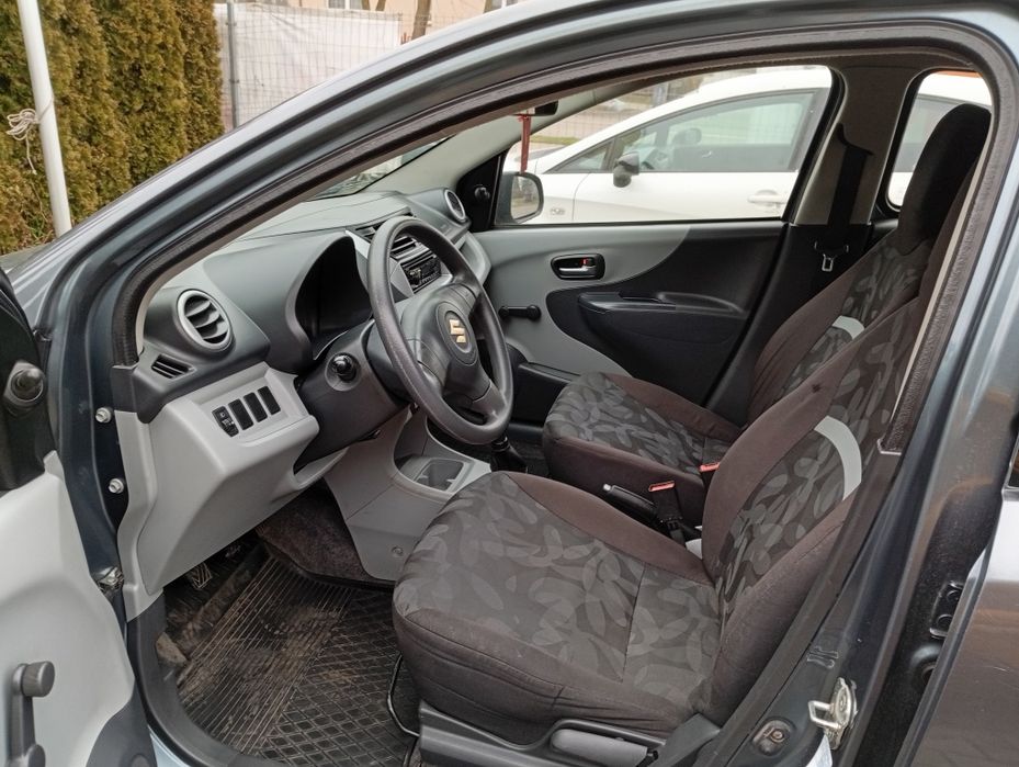 Suzuki Alto 2011