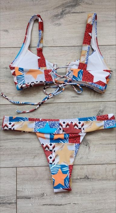 НОВЫЙ! Купальник S пуш ап