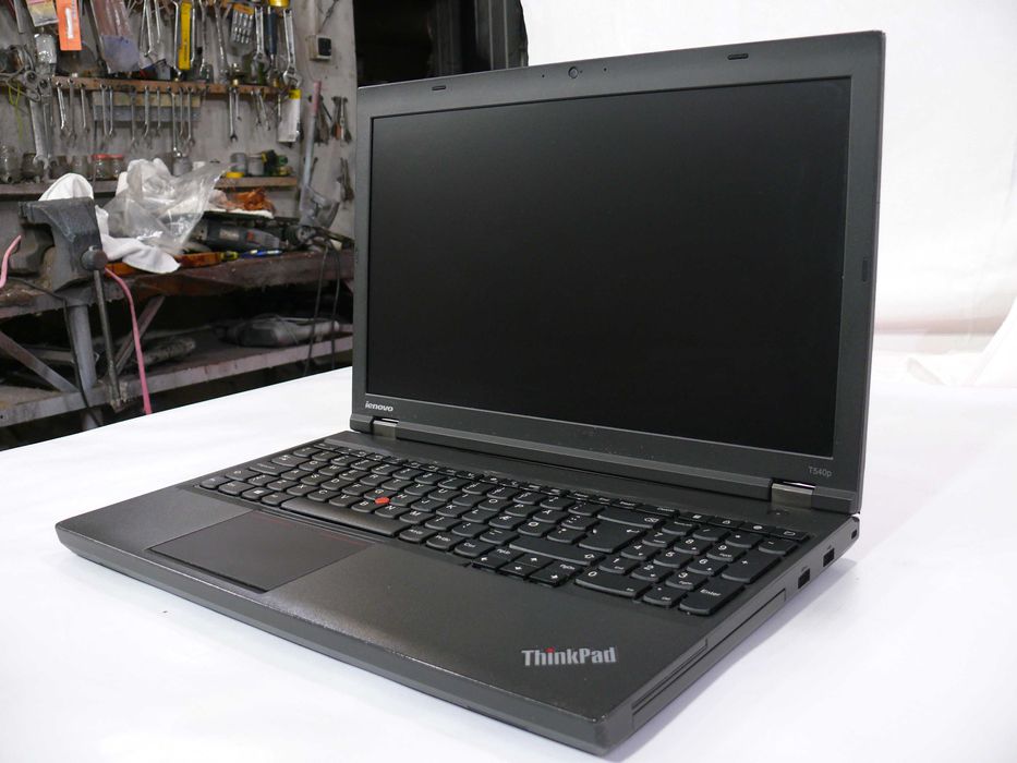 Lenovo T540p, SSD 256GB/8G RAM, Bat 83%, 15,5", bios 2021r.