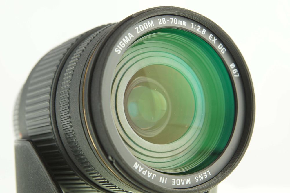 SONY A - Obiektyw Sigma DG 28-70mm f/2.8 EX