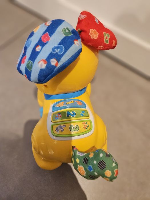 Interaktywny piesek marki Clementoni