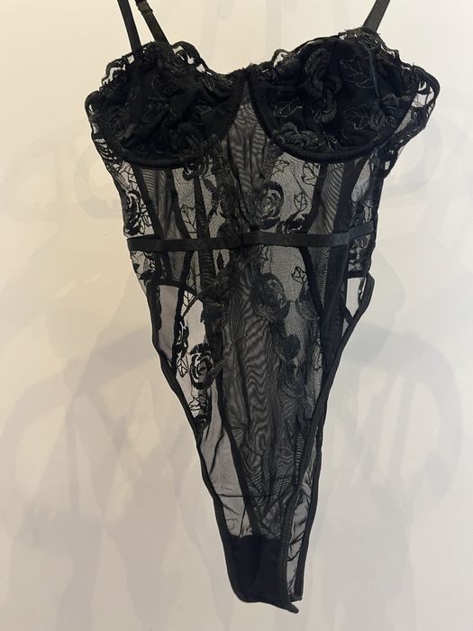 Body koronkowe rozmiar S czarne