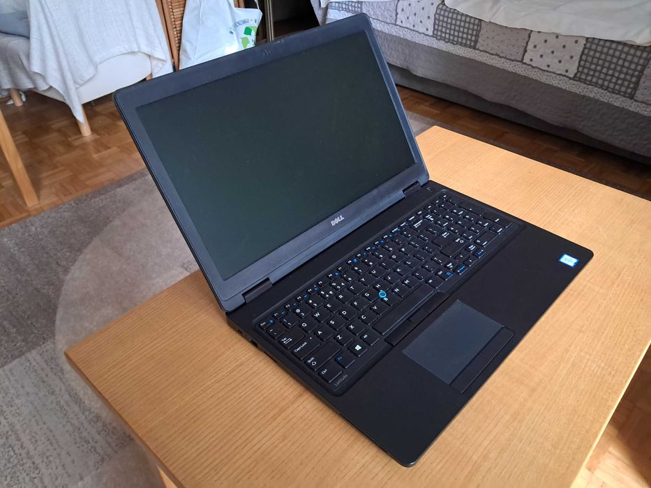 Super biznesowy Dell 5580 i5/256GB SSD/8GB RAM nowa bateria