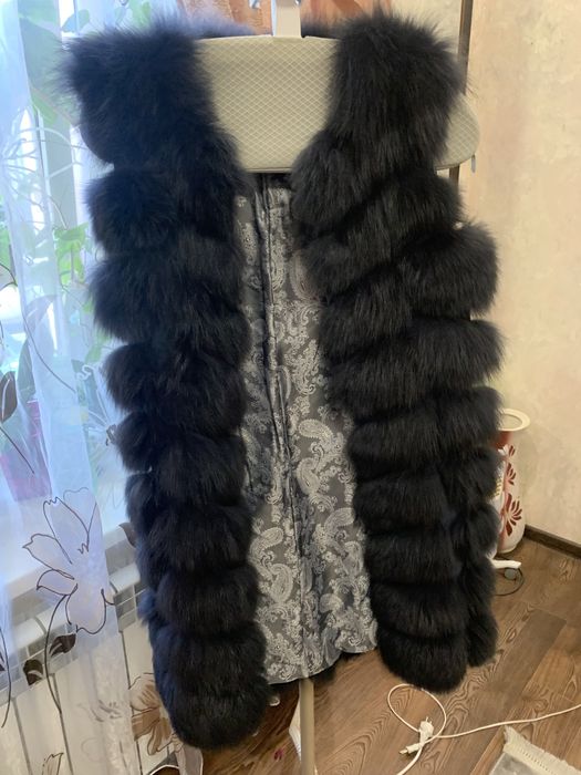 Продам, , куртки, жилеты. Состояние отличное