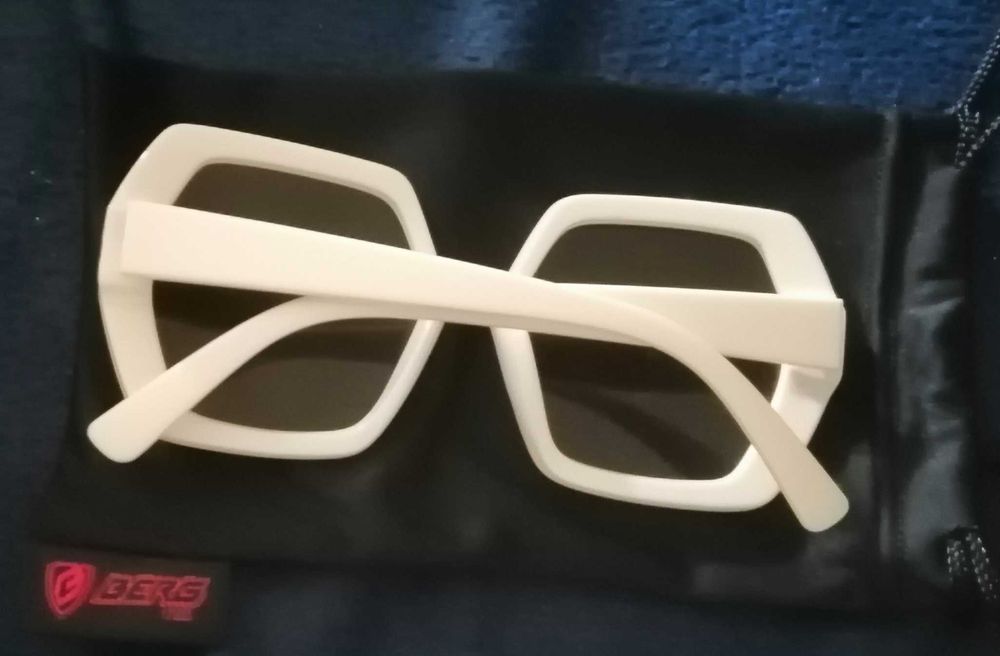 Óculos de sol vintage