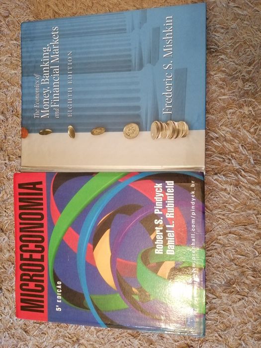 Livros de economia desde 22 euros