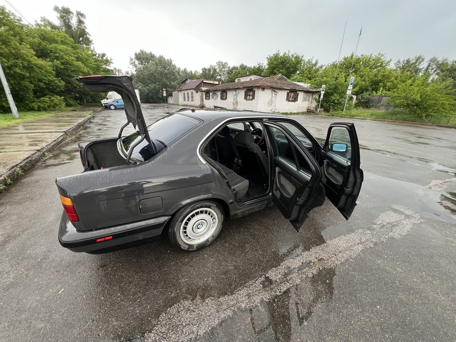 BMW E34 M50B25 1992
