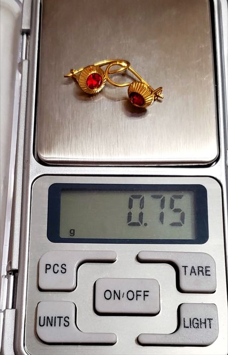 Серёжки золотого цвета с пробой 583 советского периода ссср