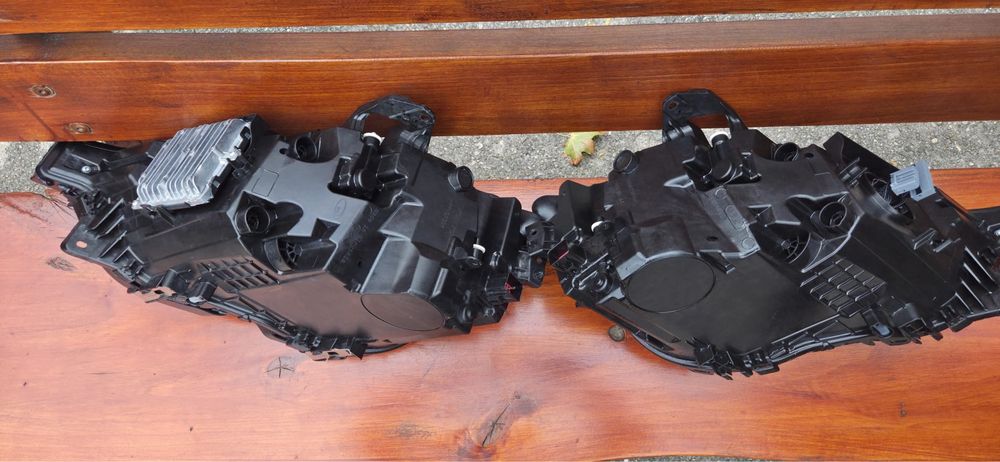 Lampa Full LED Lewa + Prawa Volvo XC60 XC 60 2021