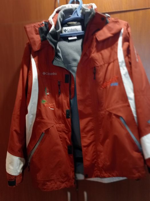 Продам куртку Columbia Titanium