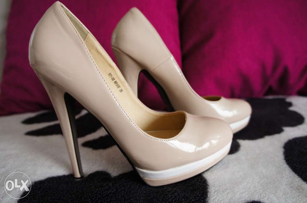 Szpilki Jumex rozm.38 Beige