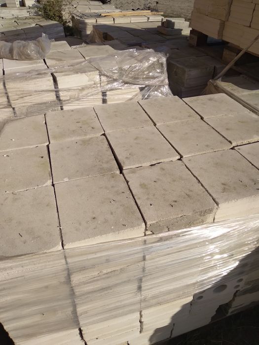 Cegła silka H+H N12 kl. 15 120x220x250 z demontażu