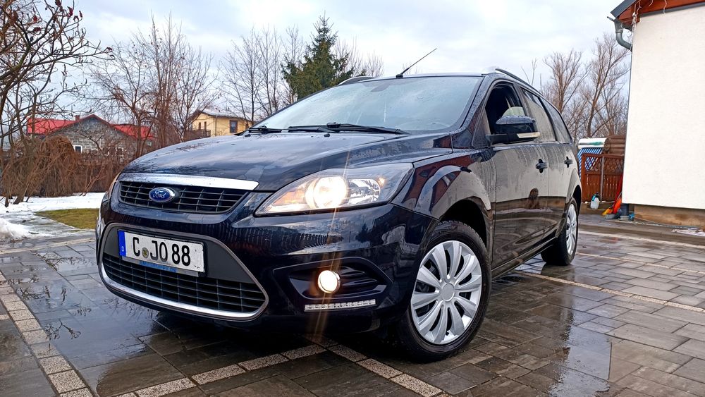 Ford Focus 1.8benzyna Hak  Sprowadzony