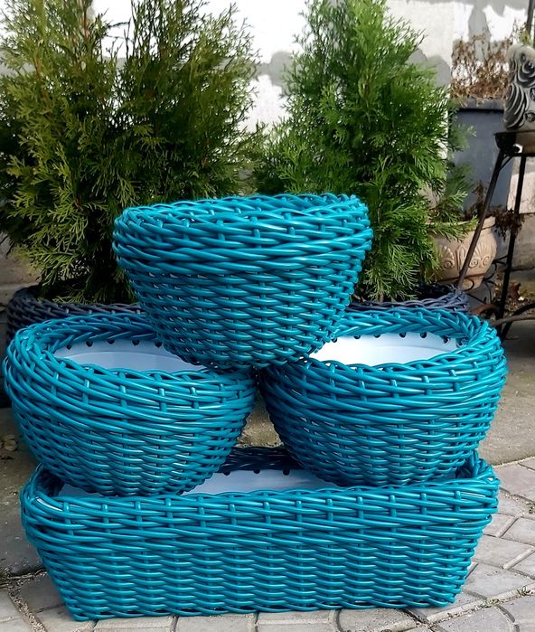 Кашпо з ротангу  ручної роботи