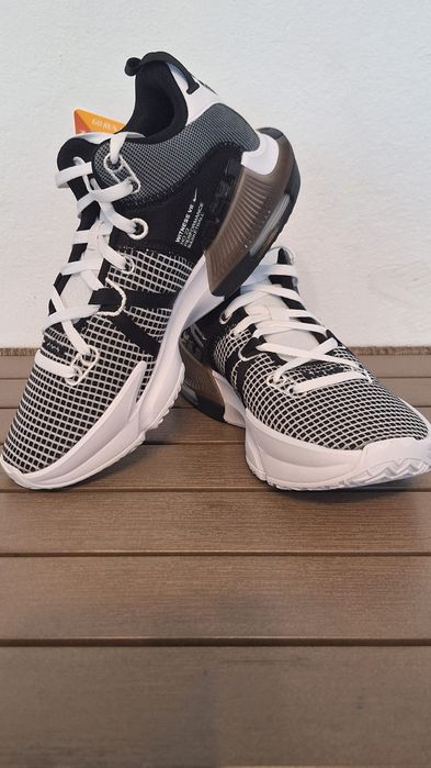 Кросівки Nike Lebron Witness VII DM1123 100, US10.5 E44.5 28.5CM