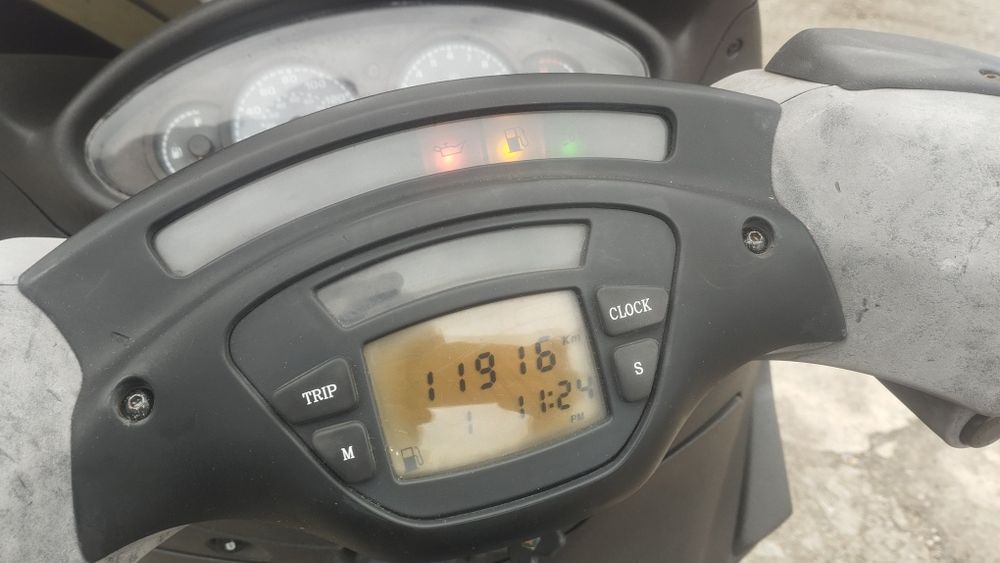 Piaggio X9 125 z 2004r na kat B xevo x8