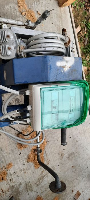 Sprężarka ciśnieniowa 1000L