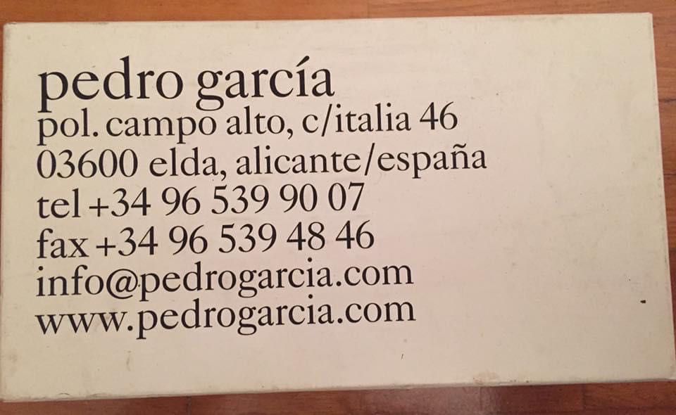 Sapatos em pele de camurça e brilhantes Pedro Garcia