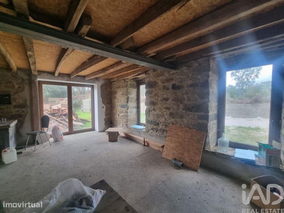 Moradia isolada T3 em Cernache do Bonjardim, Nesperal e Palhais de 202