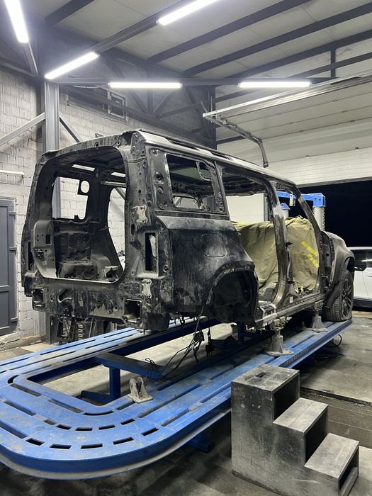 Рихтування авто Рихтовка авто Відновлення геометрії кузова