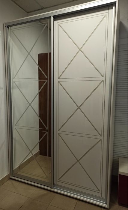 Шафи-купе,прихожі,ліжка,дивани,матраци,: 11 600 грн. - Меблі для ...