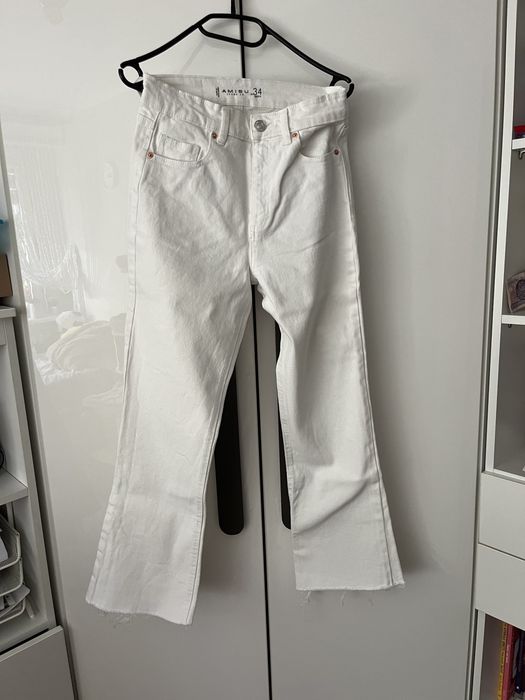 Spodnie z szeroka nogawka xs