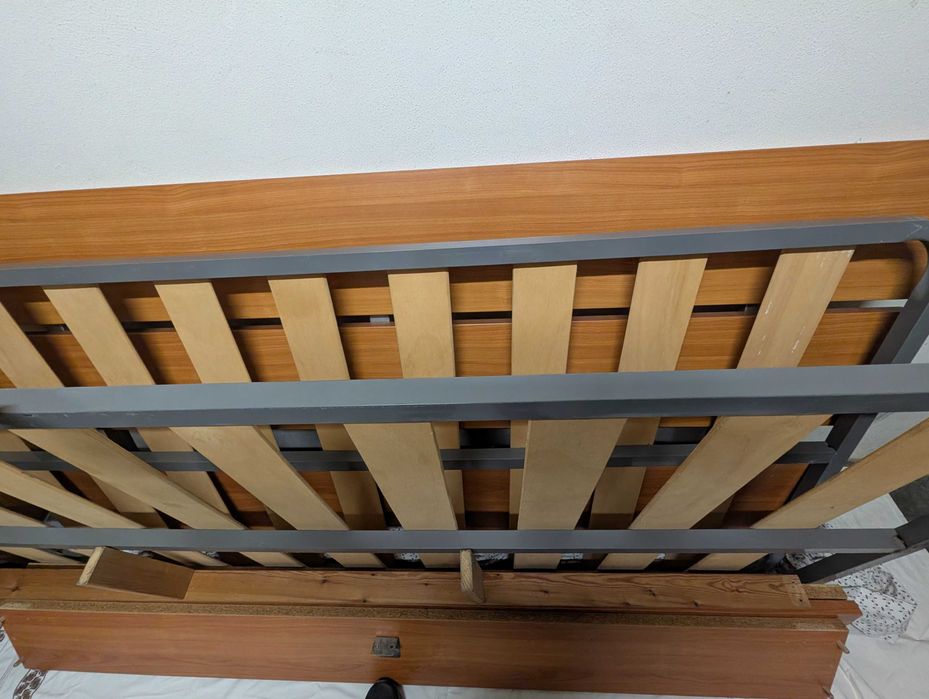 Cama com estrado 175x195