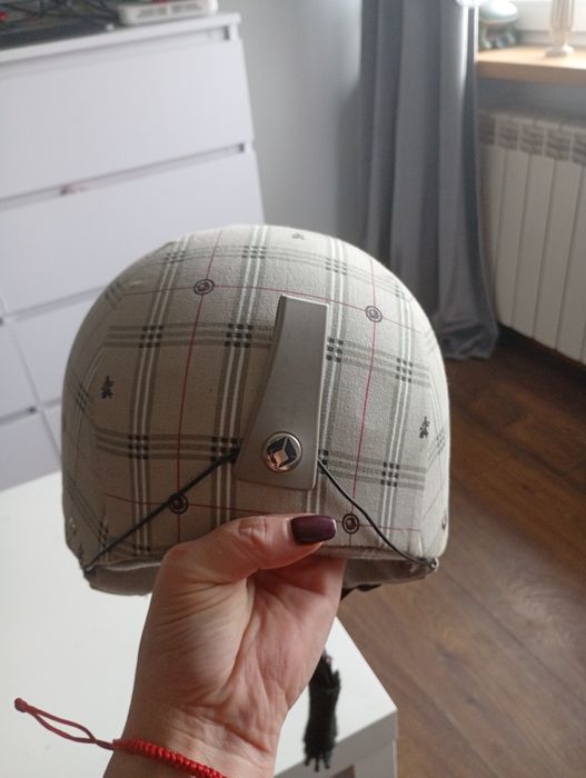 Kask firmy Saperk